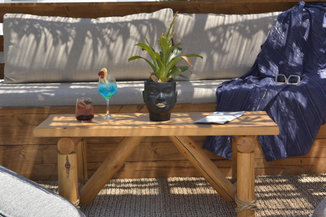 Margarita Hotel Firostefani Luaran gambar