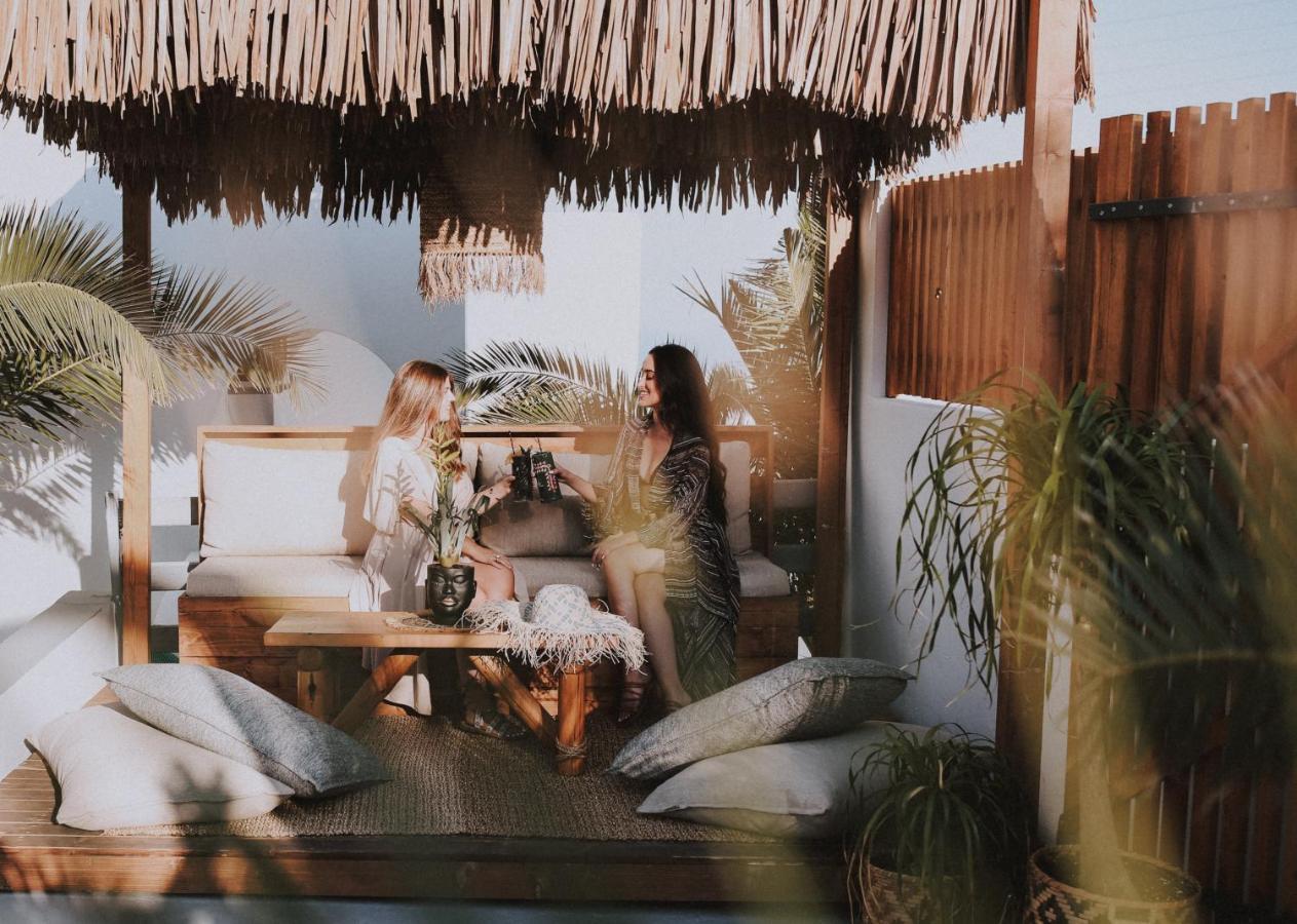 Margarita Hotel Firostefani Luaran gambar