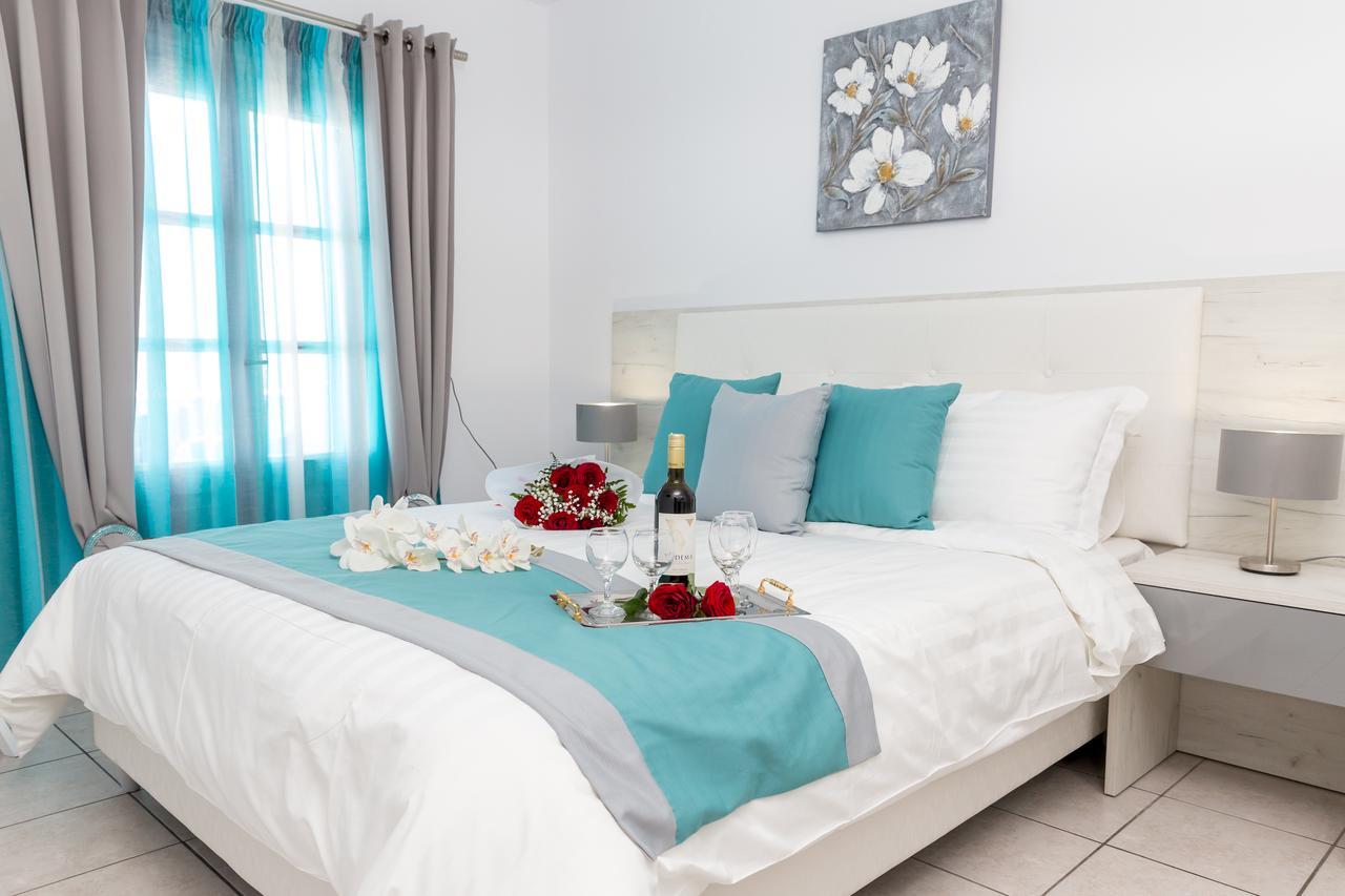 Margarita Hotel Firostefani Luaran gambar