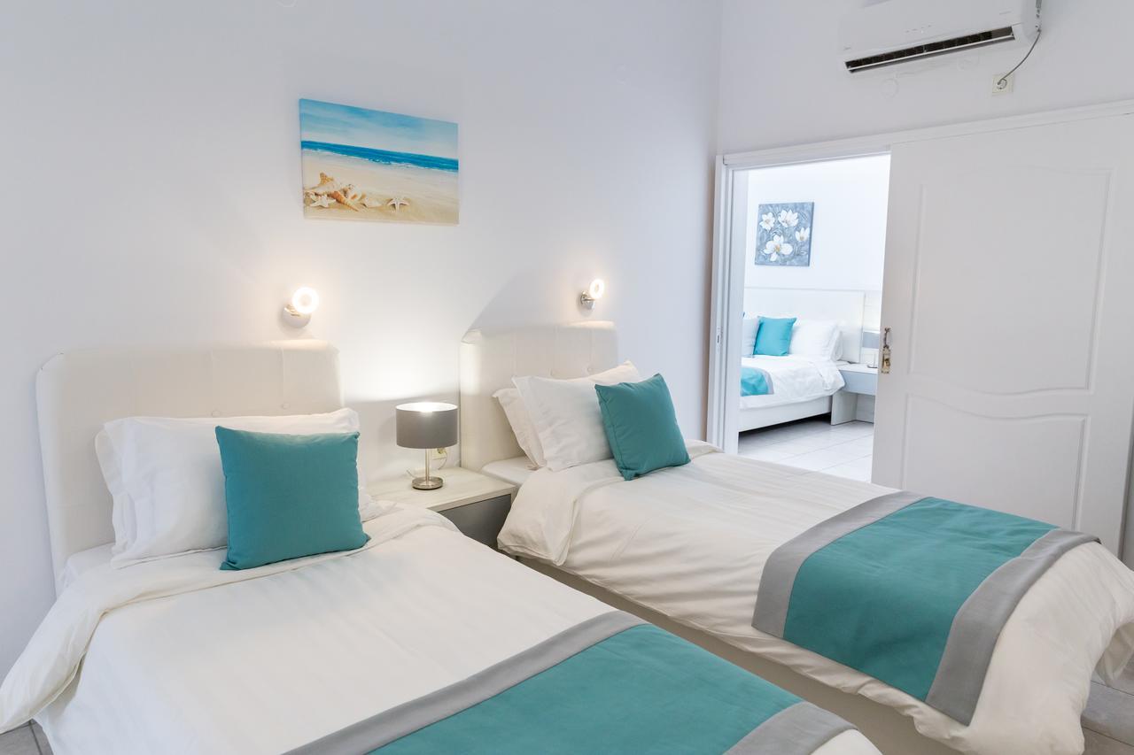 Margarita Hotel Firostefani Luaran gambar